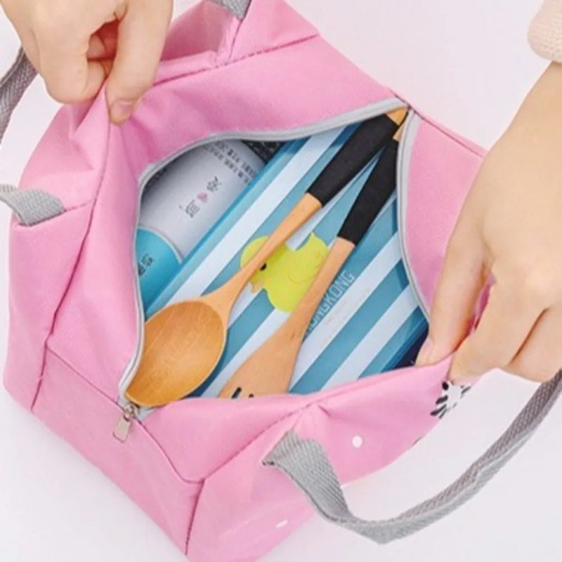 Intérieur du sac isotherme bebe rose avec motif ours blanc