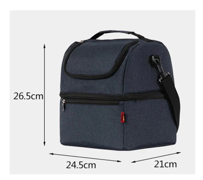 Sac isotherme bleu présenté de côté avec dimensions 26,5 × 24,5 × 21 cm, poignée supérieure et sangle latérale.