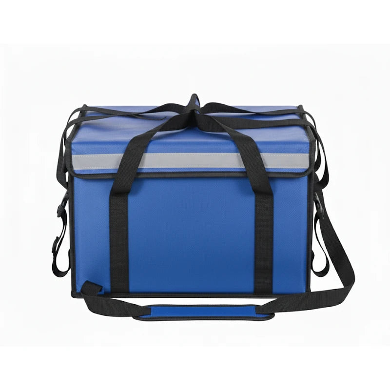 Sac isotherme de livraison rigide bleu, vu de l'avant, avec bandes réfléchissantes grises, sangles noires et bandoulière ajustable pour transport alimentaire.