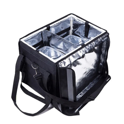 Sac isotherme de livraison noir ouvert, montrant l’intérieur en aluminium isolant avec séparateurs modulables et compartiments pour contenants alimentaires.